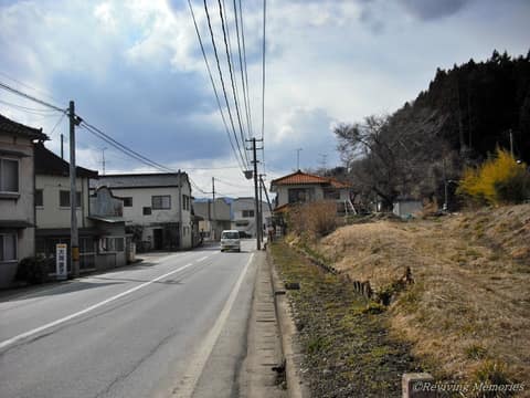 脇ノ沢駅前通り（2/2）(2010/3/26)